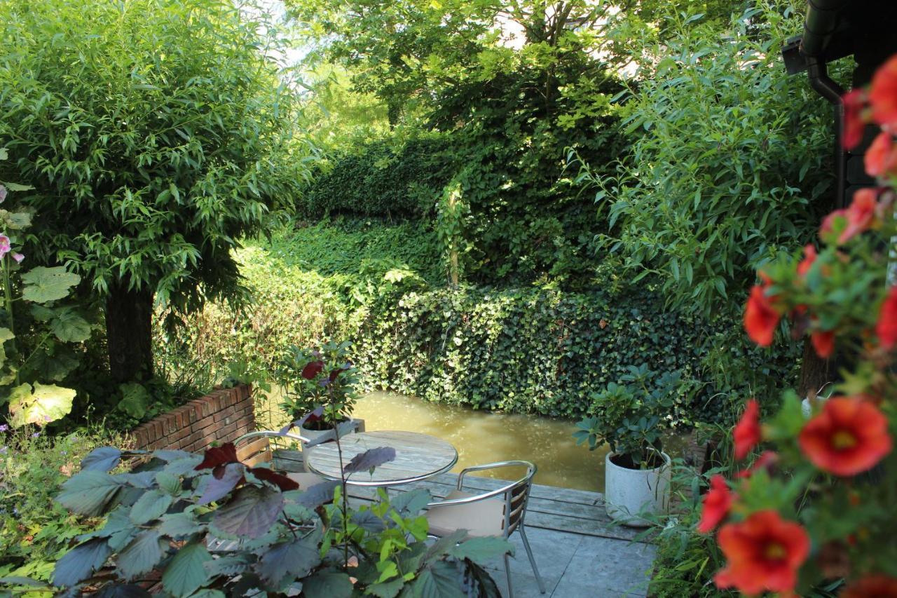Uniqueludique Bed & Breakfast Middenbeemster Exterior photo